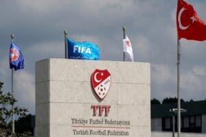T&uuml;rkiye Futbol Federasyonu'nun (TFF) İstanbul Riva'daki merkez binasına d&uuml;zenlenen silahlı