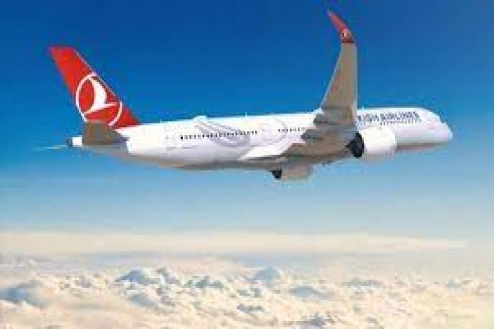 Olumsuz hava koşulları nedeniyle&nbsp;T&uuml;rk Hava Yolları'nın (THY) ilave iptallerle birlikte