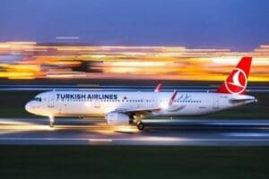 T&uuml;rk Hava Yolları (THY), Ukrayna'da yaşanan gelişmeler nedeniyle bu &uuml;lkeye