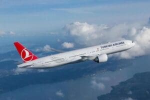 T&uuml;rk Hava Yolları'nın (THY) İstanbul-San Francisco seferini yapan u&ccedil;aktaki ABD