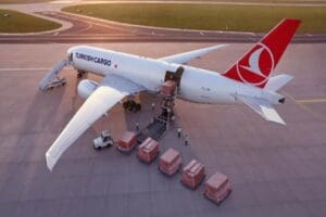 T&uuml;rk Hava Yollarının (THY) kargo şirketi Turkish Cargo, deprem b&ouml;lgesine