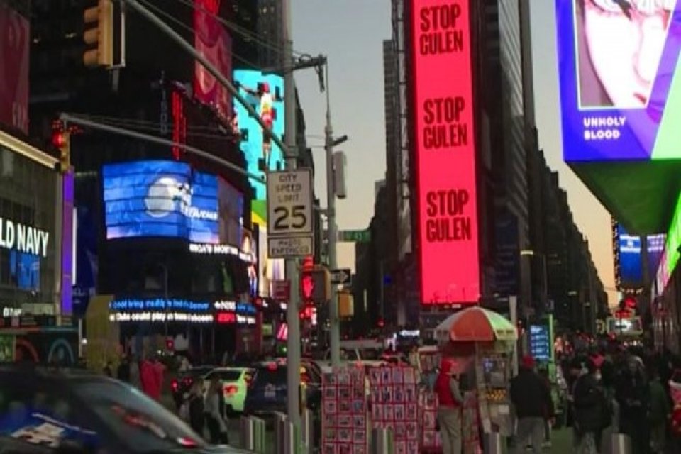 ABD'de New York kentinde, FET&Ouml; elebaşı Fetullah G&uuml;len'in karanlık y&uuml;z&uuml;