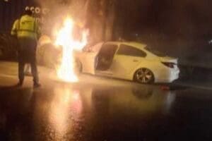 İzmir'n Aliağa il&ccedil;esinde, TIR'a arkadan &ccedil;arpıp alan otomobilin s&uuml;r&uuml;c&uuml;s&uuml; Fatih