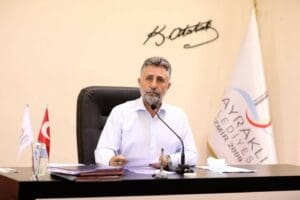 Bayraklı Belediye Başkanı Serdar Sandal, AK Parti İzmir Milletvekili Necip