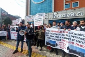 İzmir'in Karabağlar il&ccedil;esinde, Toplu Konut İdaresi'nin (TOKİ) 2019 yılında kura