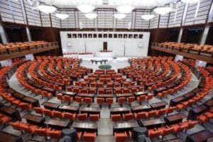 Ekonomik d&uuml;zenlemelerin de i&ccedil;inde olduğu torba kanun teklifi TBMM Genel