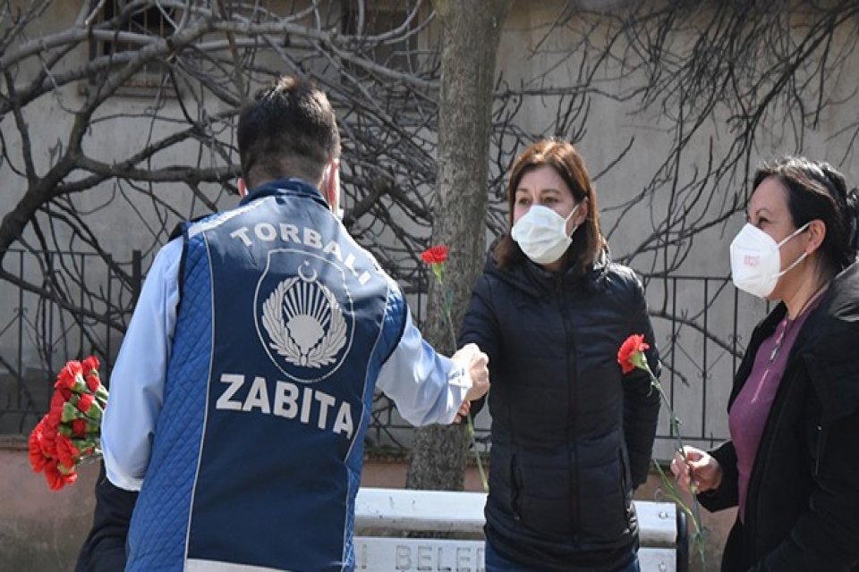 Torbalı Belediyesi, 8 Mart D&uuml;nya Emek&ccedil;i Kadınlar G&uuml;n&uuml; nedeniyle kadınlara