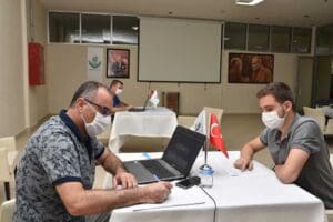 T&uuml;rkiye&rsquo;de bir milyonu aşkın &ouml;ğrencinin girdiği LGS sonu&ccedil;larının a&ccedil;ıklanmasının ardından