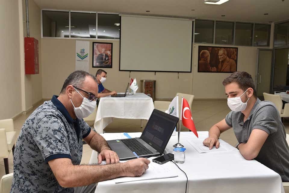 T&uuml;rkiye&rsquo;de bir milyonu aşkın &ouml;ğrencinin girdiği LGS sonu&ccedil;larının a&ccedil;ıklanmasının ardından