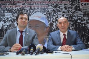 Torbalı Belediye Başkanı İsmail Uygur'un yaşamını yitirmesinin ardından başkanlık. koltuğuna