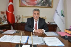 Torbalı Belediyesi Olağan&uuml;st&uuml; Meclis Toplantısı meclis başkanvekili &Ouml;zkan Yıldız başkanlığında