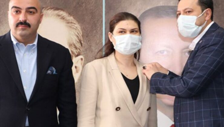 Torbalı seçimi'nden sonra ikinci transfer… Rozeti AK Partili Kaya taktı