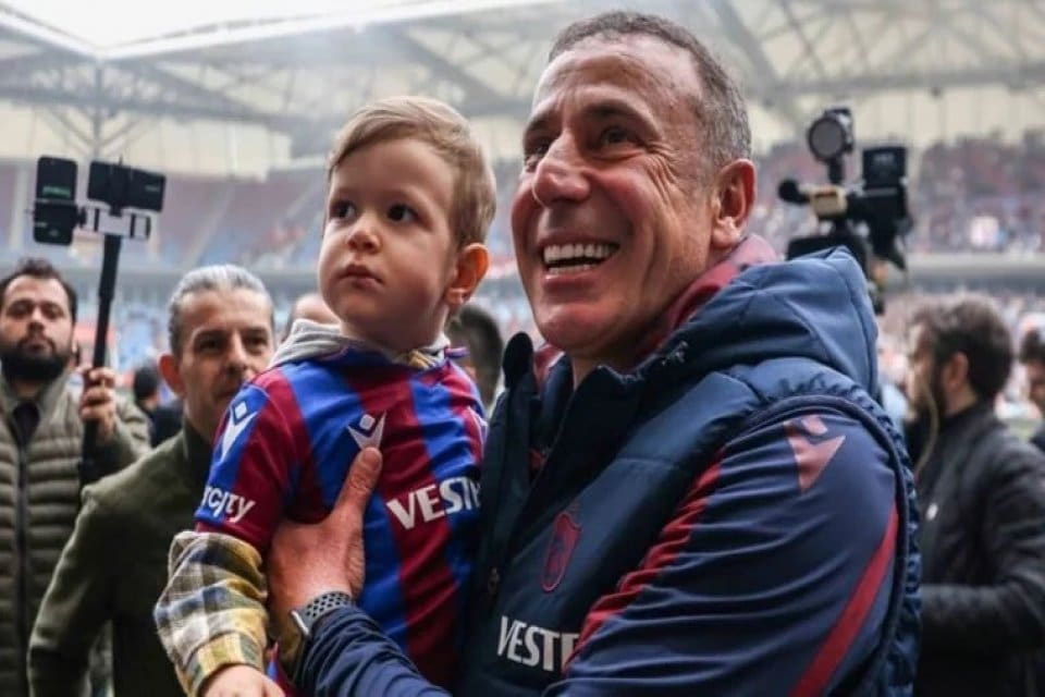 Trabzonspor Asbaşkanı Ertuğrul Doğan, 25-26 Mart tarihlerinde yapılacak olağan&uuml;st&uuml; genel