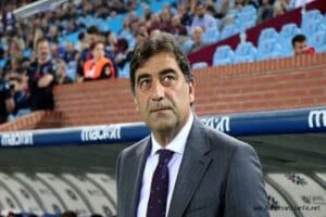 Trabzonspor'un efsane futbolcusu &Uuml;nal Karaman ve eski Başbakan Mesut Yılmaz'ın