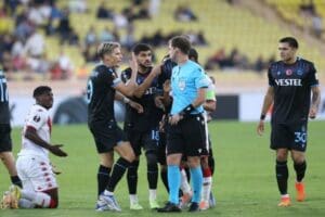 Trabzonspor UEFA Avrupa Ligi 3. ma&ccedil;ında deplasmanda karşı karşıya geldiği