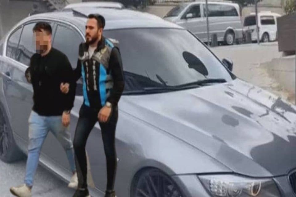 İstanbul'da drift atarken &ccedil;ekilen videosunu sosyal medya hesabından paylaşan kişi