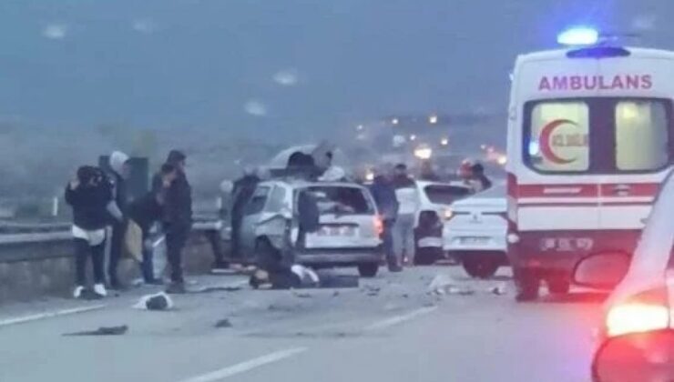Trafikte can pazarı… 10 araç birbirine girdi: 1 ölü