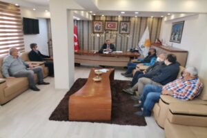 AK Parti Bayraklı İl&ccedil;e Başkanı Halil Polat, mahallelerinde trafo istemeyen