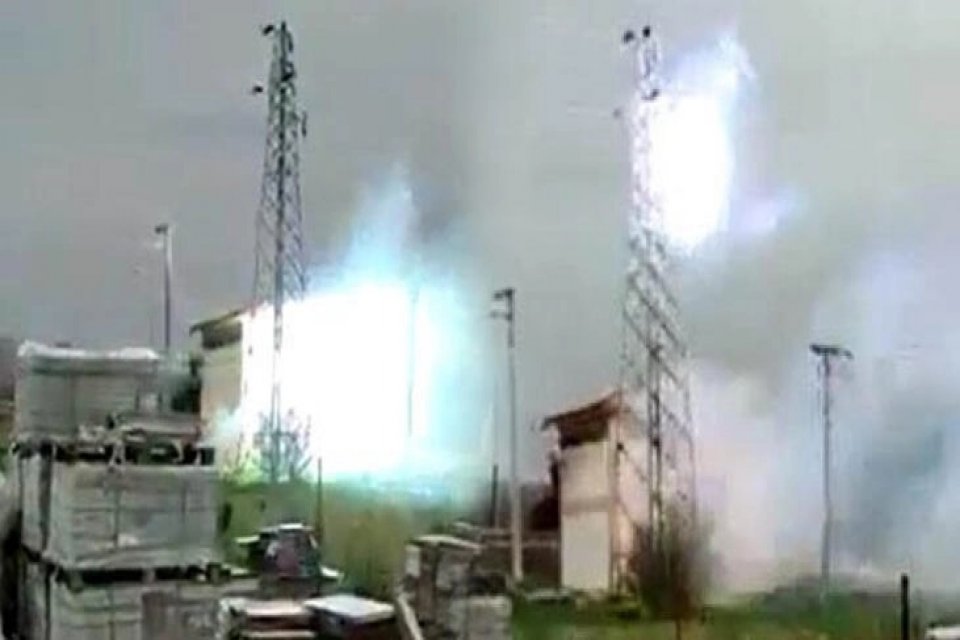 Denizli'de trafoda meydana gelen patlama nedeniyle Acıpayam ve &Ccedil;ameli il&ccedil;elerine