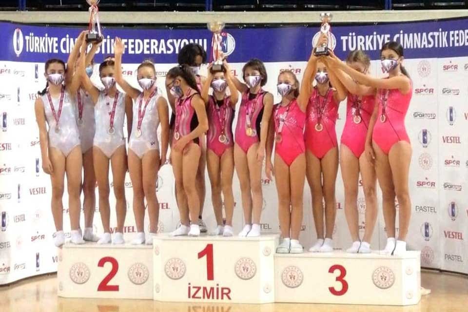 T&uuml;rkiye Cimnastik Federasyonu tarafından 1-3 Ekim tarihleri arasında İzmir&rsquo;de d&uuml;zenlenen