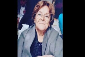 TRT İzmir Radyosu Emekli Halk M&uuml;ziği Sanat&ccedil;ısı Emeti Nimet Oğuz