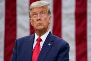 Eski ABD Başkanı Donald Trump&rsquo;ın, yetişkin film yıldızı bir kadınla