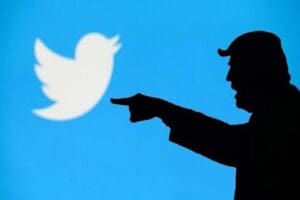 Twitter'ın yeni sahibi Elon Musk, "Trump'ın hesabı geri verilmeli mi?"