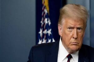 Eski ABD Başkanı Trump, sosyal medya platformu Social Truth &uuml;zerinden