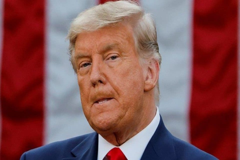 Eski ABD Başkanı Donald Trump, 2024 başkanlık se&ccedil;imlerine ilişkin 15