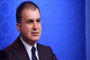 AK Parti S&ouml;zc&uuml;s&uuml; &Ouml;mer &Ccedil;elik, TSK'yı kimyasal silah kullanmakla su&ccedil;layanların,