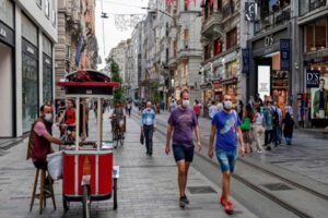 Normalleşme adımları atılmasının doğru olmadığını belirten T&uuml;rk Tabipleri Birliği (TTB)