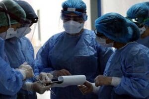 TBMM Genel Kurulu&rsquo;nda sağlık personelinin &ouml;zl&uuml;k haklarına ilişkin d&uuml;zenlemelerin geri