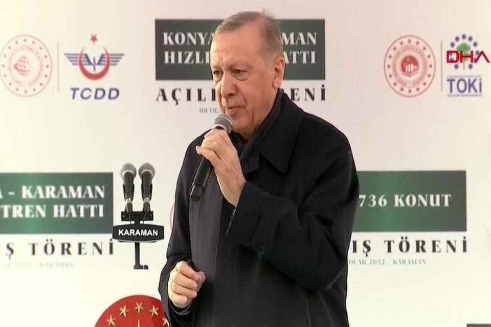 Cumhurbaşkanı Recep Tayyip Erdoğan Konya'da Karaman-Konya hızlı tren hattı a&ccedil;ılışının