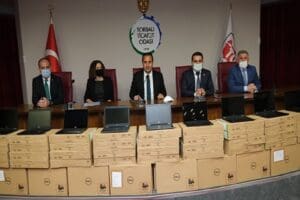 Eyl&uuml;l ayında &lsquo;Bir Tablette Sen Bağışla&rsquo; kampanyası başlatan Torbalı Ticaret