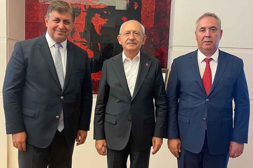 Karşıyaka Belediye Başkanı Dr. Cemil Tugay ve CHP Karşıyaka İl&ccedil;e