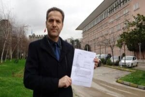 Trabzon&rsquo;da &Ouml;mer Altuntaş isimli kişi, ge&ccedil;en yıl aracının muayenesini yaptırmak