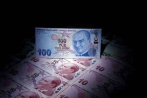 Yeminli Mali M&uuml;şavir Ahmet Kurtuluş, konuyla ilgili olarak milliyet.com.tr'ye a&ccedil;ıklamalarda