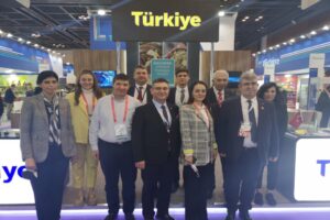 Türkiye ile Birleşik Arap Emirlikleri arasındaki siyasi ilişkilerin olumlu seyri