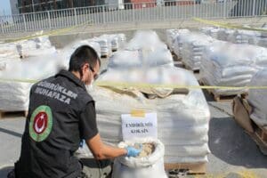 Avrupa Uyuşturu Raporu sonu&ccedil;larına g&ouml;re T&uuml;rkiye, uyuşturucuya bağlı gen&ccedil; &ouml;l&uuml;mlerinde