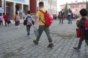 T&Uuml;İK'in raporunda, 1 milyon 495 bin 415 &ccedil;ocuğun, okul hayatından