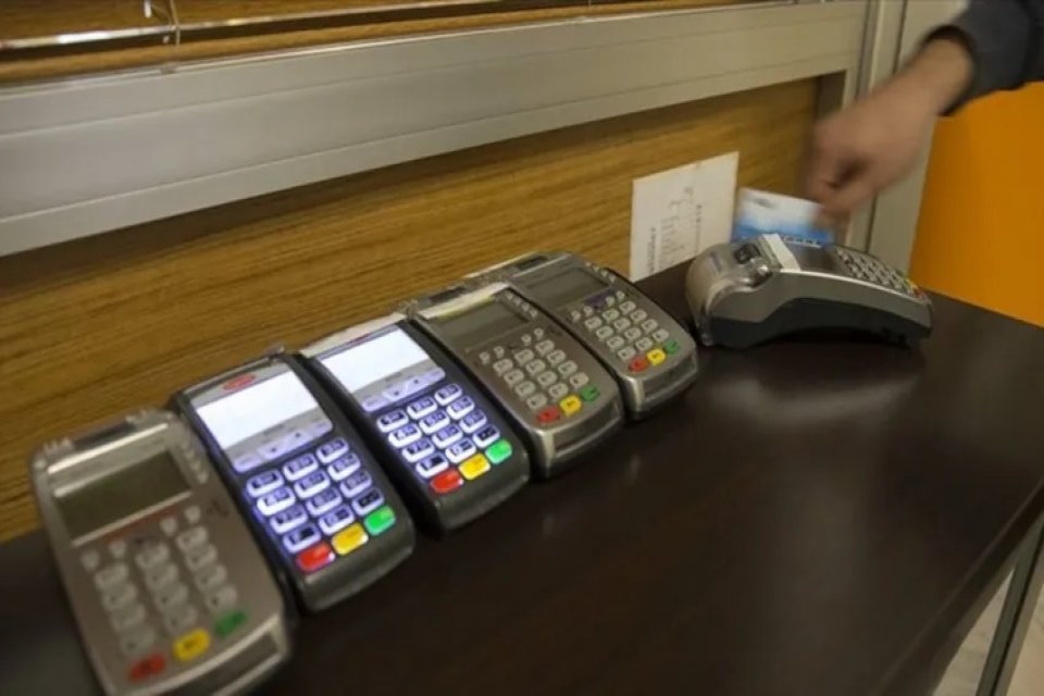 T&uuml;keticilerin alışverişlerde kredi kartı kullanımı artış g&ouml;sterdi. Merkez Bankası verilerine