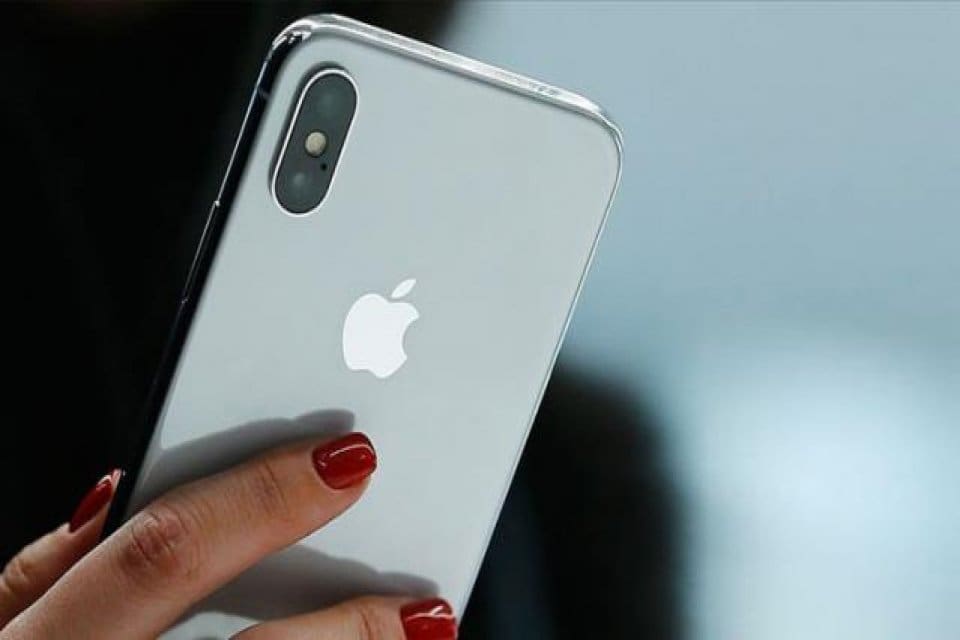 Sosyal medyada bazı iPhone kullanıcıları telefonlarına Acil Durum Uyarıları kapsamında