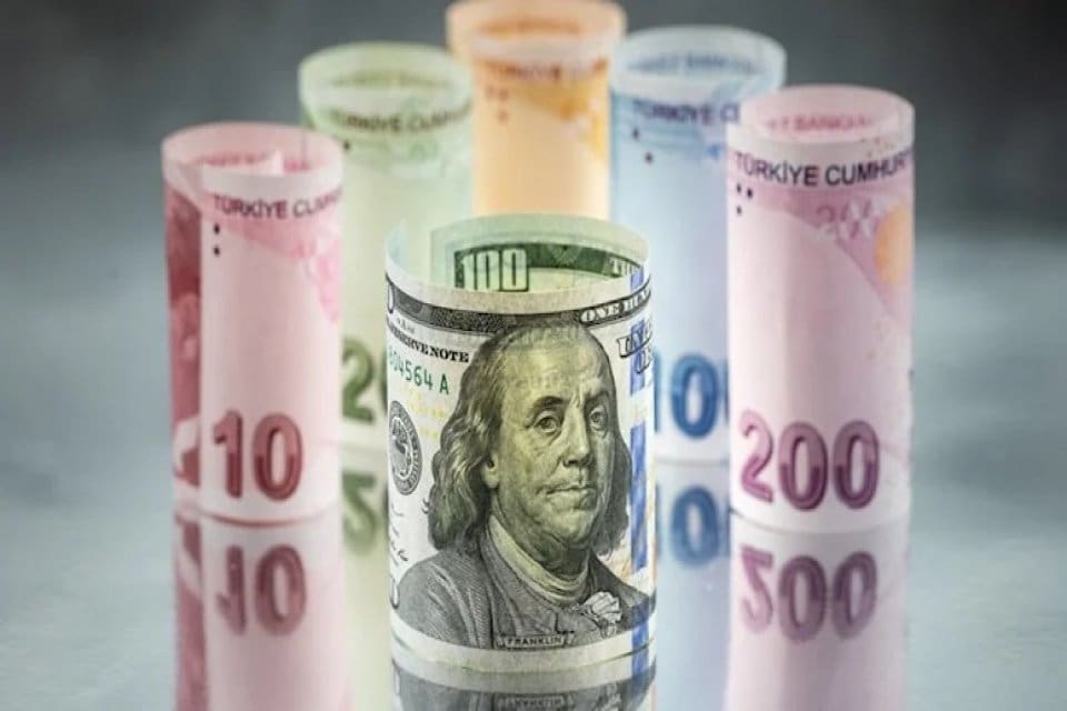 T&uuml;rkiye'nin br&uuml;t dış bor&ccedil; stoku 459 milyar dolara &ccedil;ıkarak t&uuml;m