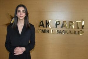 14 Mayıs'ta yapılacak se&ccedil;imlerde AK Parti'nin en gen&ccedil; milletvekili adayı