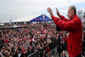 Cumhurbaşkanı Erdoğan, uzaya gidecek Türk yolcuların isimlerini açıkladı. Türkiye'nin ilk