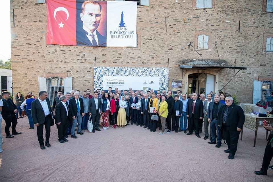 &ldquo;Geleceğin T&uuml;rkiye&rsquo;sini inşa ediyoruz&rdquo; sloganıyla Şubat 2023&rsquo;te İzmir&rsquo;de d&uuml;zenlenecek İkinci