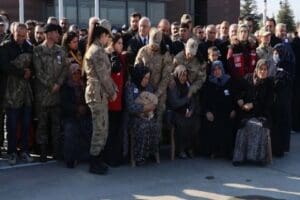 T&uuml;rk Silahlı Kuvvetleri'nin (TSK) Irak'ın kuzeyinde y&uuml;r&uuml;tt&uuml;ğ&uuml; Pen&ccedil;e-Kilit Operasyonu b&ouml;lgesinde