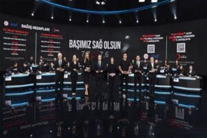 HaberT&uuml;rk yazarı&nbsp;K&uuml;bra Par,&nbsp;Cumhurbaşkanı Yardımcısı&nbsp;Fuat Oktay'ın "T&uuml;rkiye Tek Y&uuml;rek" kampanyasında taahh&uuml;t