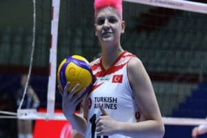 T&uuml;rkiye Voleybol Federasyonu Milli Takımlardan Sorumlu Y&ouml;netim Kurulu &Uuml;yesi Kurtaran