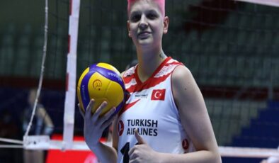 Türkiye Voleybol Federasyonu'ndan Ebrar Karakurt açıklaması